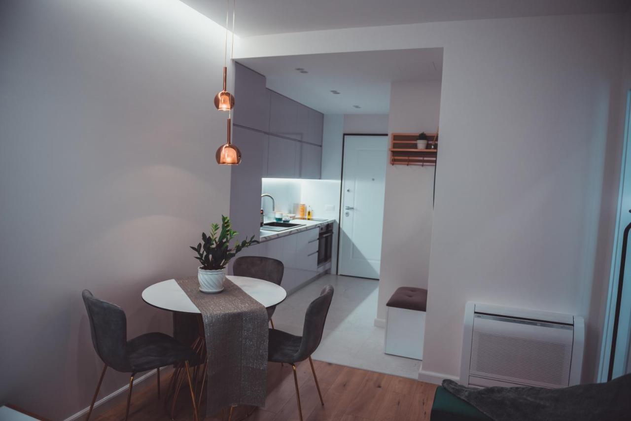 Tam Serviced Apartment City Center No2 Тирана Екстер'єр фото
